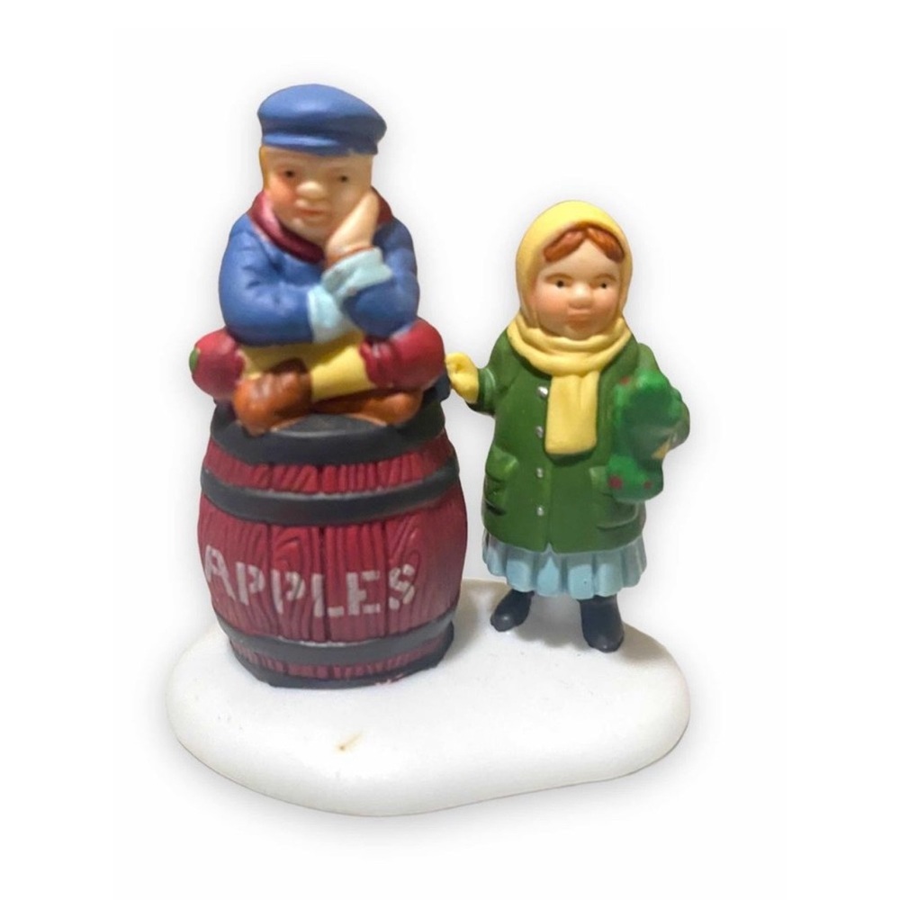 Department Dept 56 Heritage Collection The Old Man And The Sea MIB Figurines - Picture 4 of 6